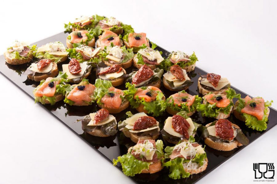 A platter of open sandwiches, 30 pieces EXCLUSIVE